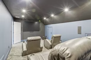 71 Regency Pl, North Andover, MA 01845 - Photo 27