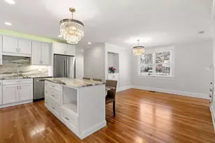 61 Grove St, Winchester, MA 01890 - Photo 9