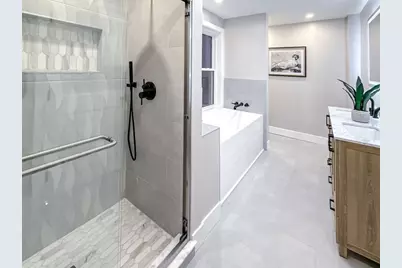 469 Washington Ave #B, Chelsea, MA 02150 - Photo 13