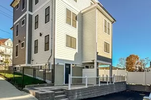 469 Washington Ave, Chelsea, MA 02150 - Photo 15