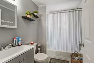 271 Mulberry St, Fall River, MA 02721 - Photo 9