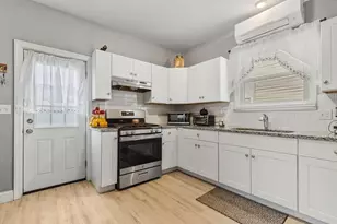 271 Mulberry St, Fall River, MA 02721 - Photo 5