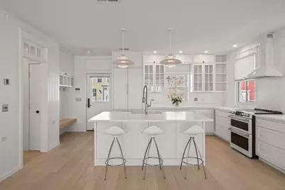 613 Commercial St, Provincetown, MA 02657 - Photo 11