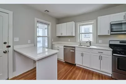 22 Burget Ave #2, Medford, MA 02155 - Photo 7