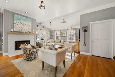 62 Oakland St Ext, Natick, MA 01760 - Photo 3