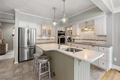 62 Oakland St Ext, Natick, MA 01760 - Photo 11