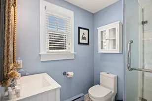 147 Commercial St, Provincetown, MA 02657 - Photo 17