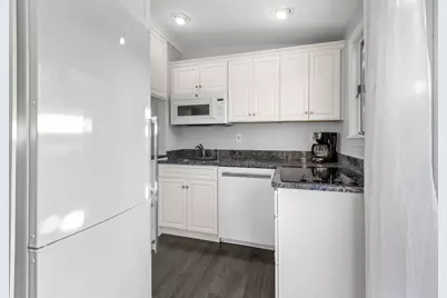 45 Commercial St #10, Provincetown, MA 02657 - Photo 7