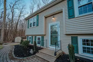 19 Amber Ln, Attleboro, MA 02703 - Photo 3