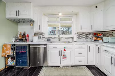 84 Euclid St, Gardner, MA 01440 - Photo 21