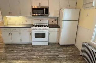13 Howland St, Plymouth, MA 02360 - Photo 11