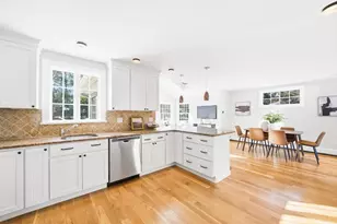 10 Trinity Rd, Winchester, MA 01890 - Photo 9