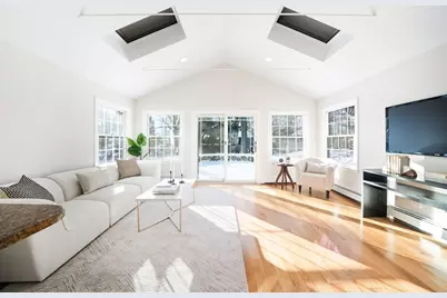 10 Trinity Rd, Winchester, MA 01890 - Photo 3