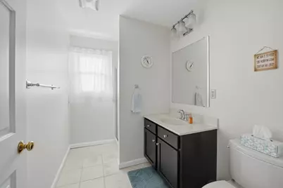 200 Lambert Ter #30, Chicopee, MA 01020 - Photo 5