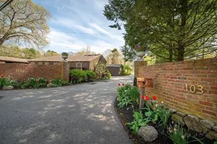 103 Essex St, Hamilton, MA 01982 - Photo 7