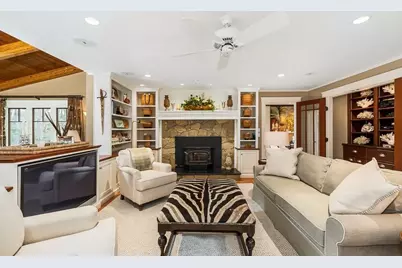 103 Essex Street, Hamilton, MA 01982 - Photo 17