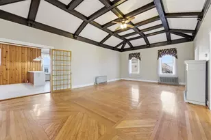 18 Cedar St, Northampton, MA 01060 - Photo 9