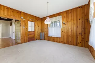 18 Cedar St, Northampton, MA 01060 - Photo 15