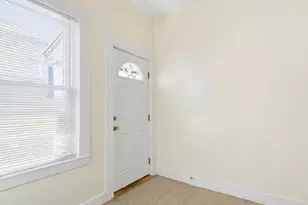 223 School St, Lowell, MA 01854 - Photo 17