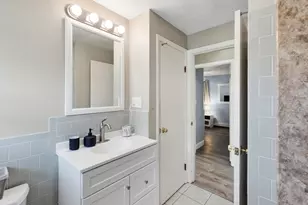 18 Brookfield Dr, Brockton, MA 02302 - Photo 7