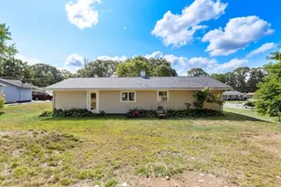 18 Brookfield Dr, Brockton, MA 02302 - Photo 15