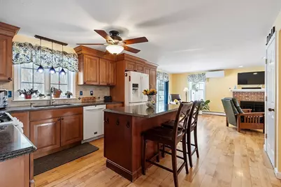 71 Jordans Way, Leominster, MA 01453 - Photo 13