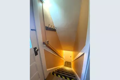 16 Arborough #2, Boston, MA 02131 - Photo 17