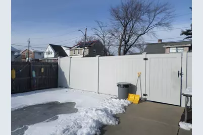 191 N Shore Rd, Revere, MA 02151 - Photo 17