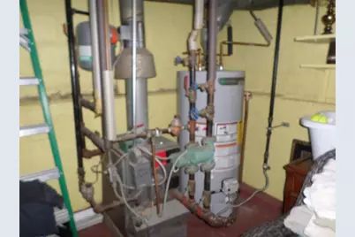 191 N Shore Rd, Revere, MA 02151 - Photo 19