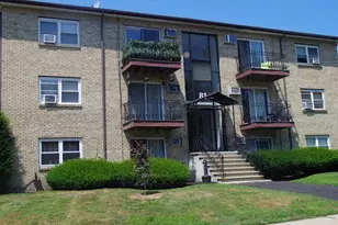 81 High St, Amesbury, MA 01913 - Photo 1