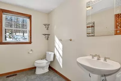 11 Yeoman Rd, Charlton, MA 01507 - Photo 17