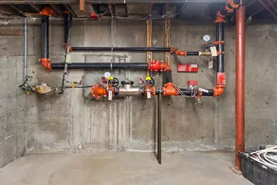 30 Millbury St #G1, Worcester, MA 01610 - Photo 9