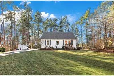 9 Sharon Ave, Norfolk, MA 02056 - Photo 1