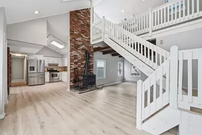 50 Cheever Ave, Dracut, MA 01826 - Photo 3