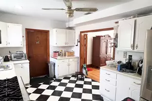 146 Woodrow Ave, Boston, MA 02124 - Photo 11