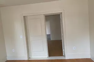 31 Russell St, West Springfield, MA 01089 - Photo 7