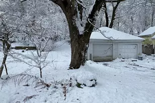 181 St Mary St, Needham, MA 02494 - Photo 3