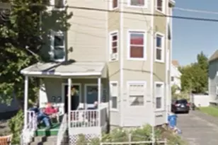 20 Sprague St, West Springfield, MA 01089 - Photo 1