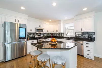 26 Wellesley Ave #B, Natick, MA 01760 - Photo 11