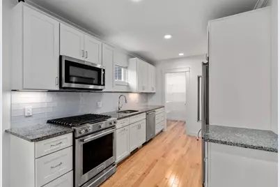 17 Vernon St #17, Newton, MA 02458 - Photo 3