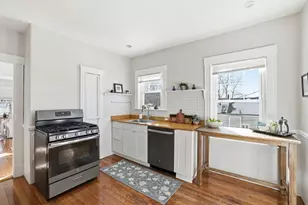 115 Navarre St, Boston, MA 02136 - Photo 7