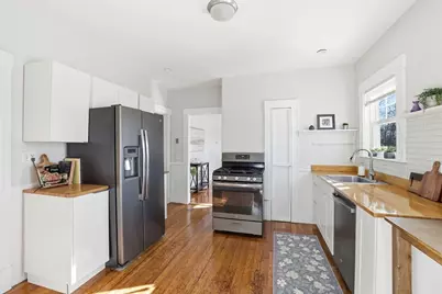 115 Navarre St #2, Boston, MA 02136 - Photo 5