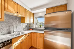 81 Alcott Cir, Taunton, MA 02780 - Photo 5