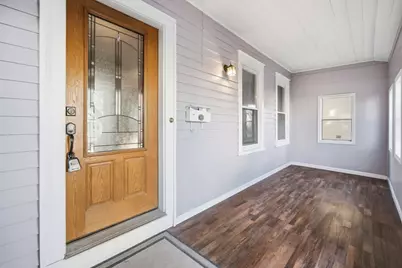 106 Amherst St, Springfield, MA 01109 - Photo 5