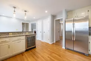 7 Lone Oak Cir, Holliston, MA 01746 - Photo 11