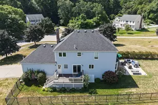 7 Lone Oak Cir, Holliston, MA 01746 - Photo 41