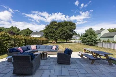 7 Lone Oak Circle, Holliston, MA 01746 - Photo 5