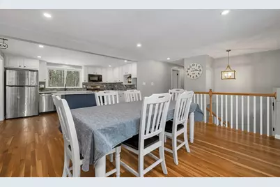 1015 South St, Tewksbury, MA 01876 - Photo 7