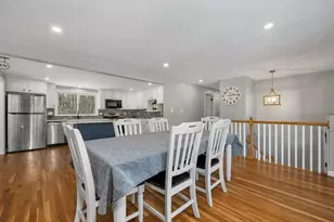 1015 South St, Tewksbury, MA 01876 - Photo 7