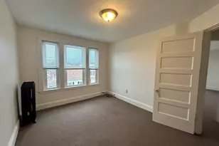 67 Pleasant St, Weymouth, MA 02190 - Photo 5